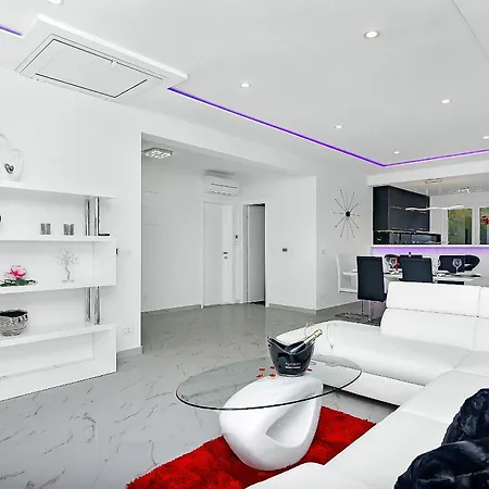 Lägenhet Penthouse Lush