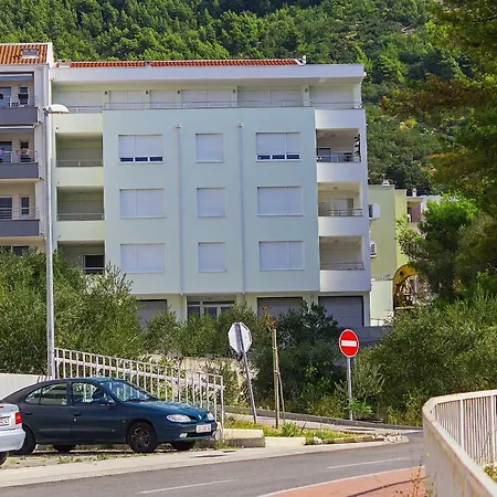 Penthouse Lush Lägenhet