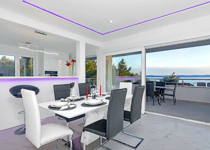 Penthouse Lush Lägenhet Makarska